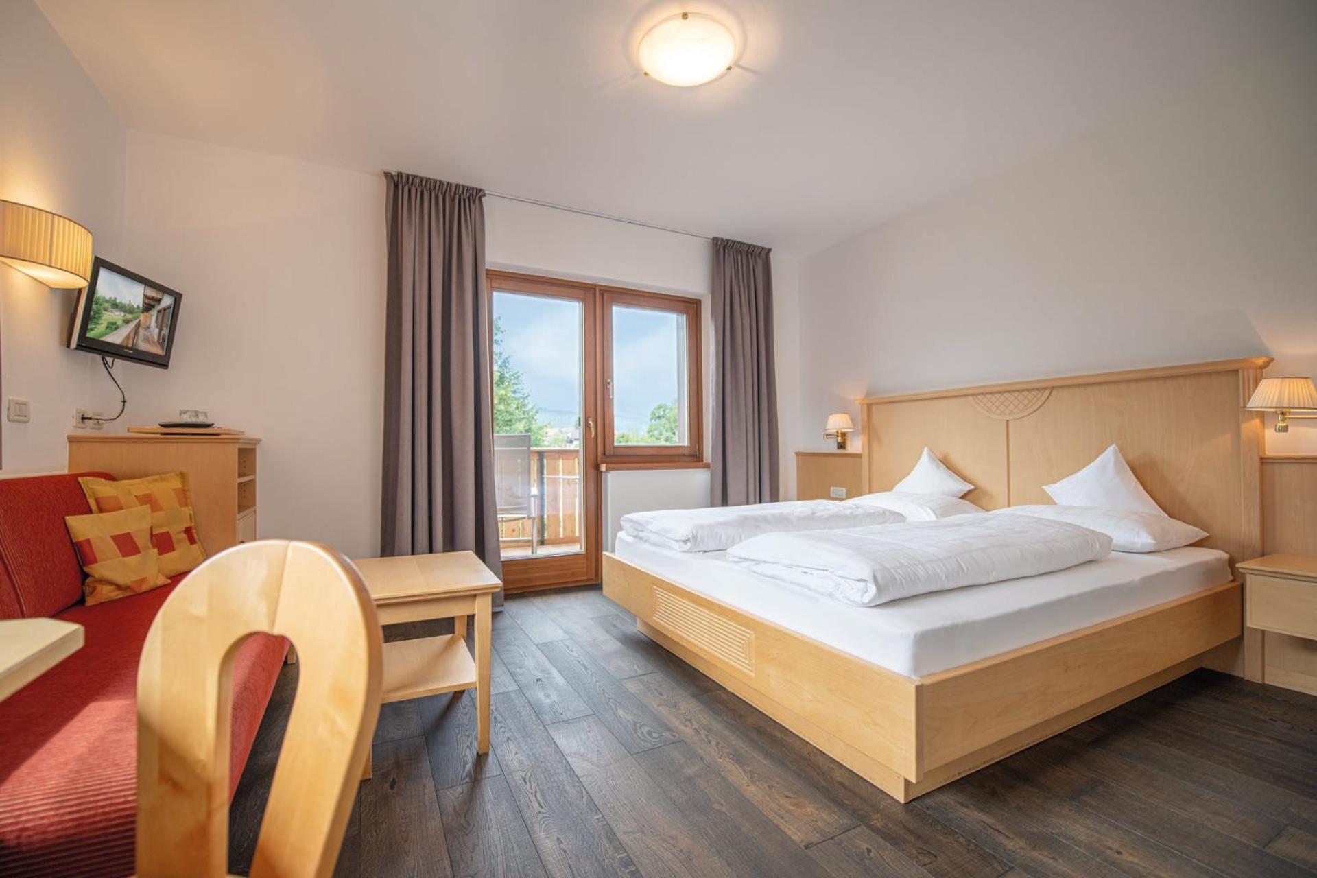 Hubertus Dolomites Aparthotel Fiè Exteriör bild