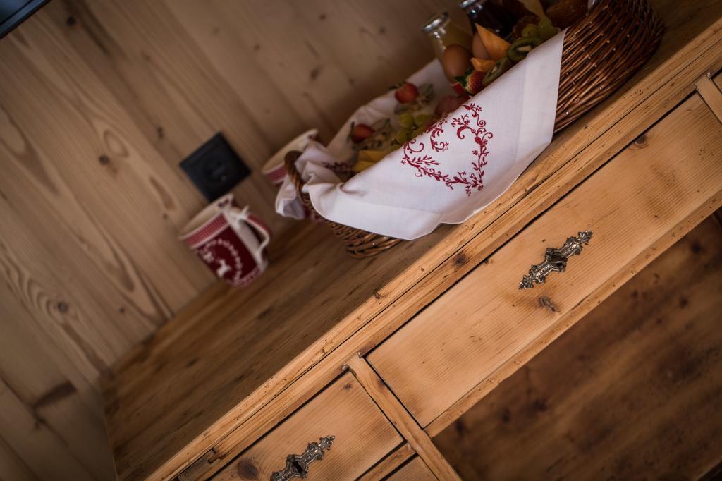 Hubertus Dolomites Aparthotel Fiè Exteriör bild